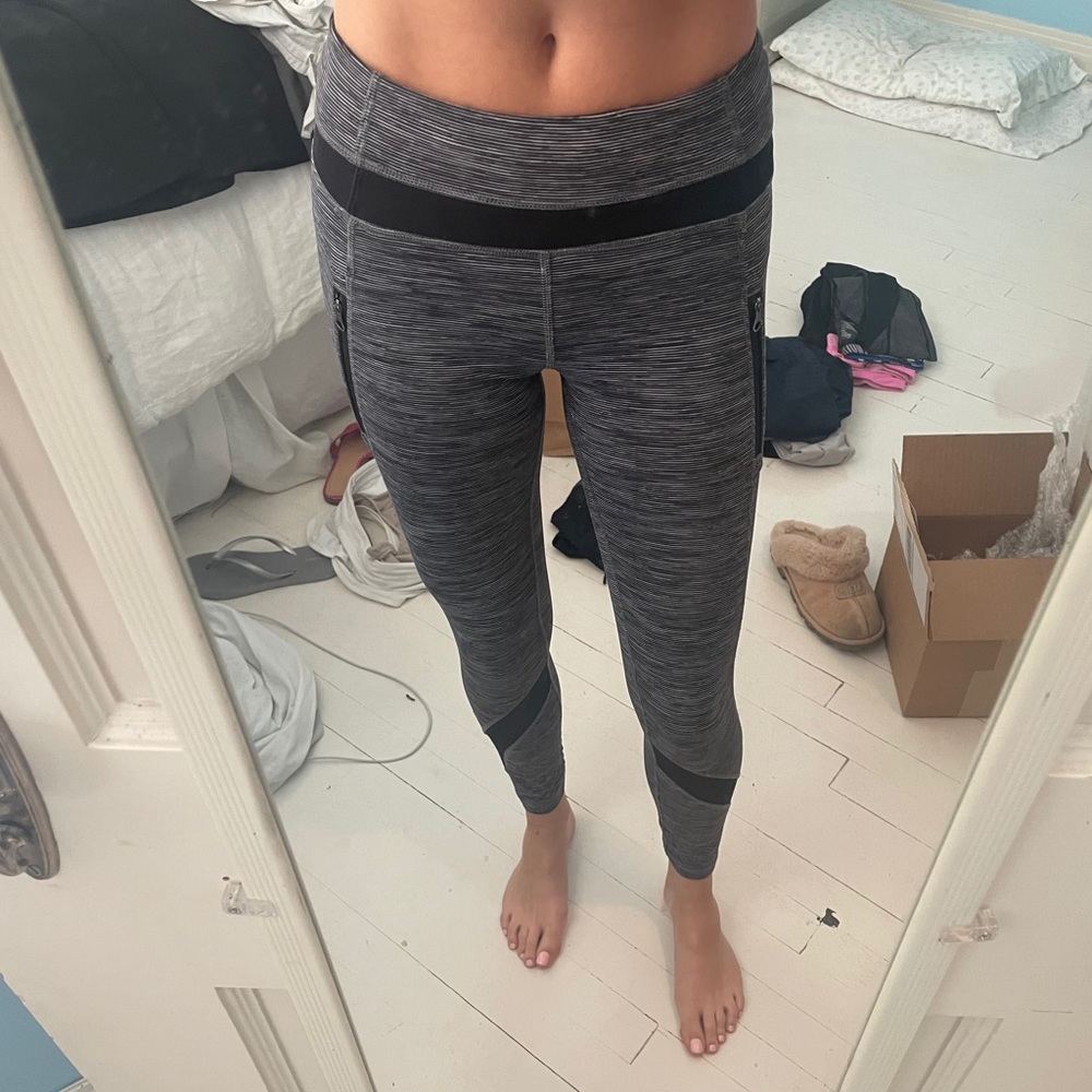 Lulu Lemon Athletic Leggings